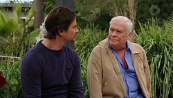 Brad Willis, Lou Carpenter in Neighbours Episode 7509