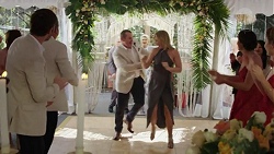 Ned Willis, Karl Kennedy, Toadie Rebecchi, Steph Scully, Paige Smith, Piper Willis in Neighbours Episode 7509
