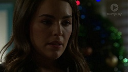 Paige Novak in Neighbours Episode 