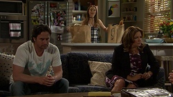 Brad Willis, Piper Willis, Terese Willis in Neighbours Episode 