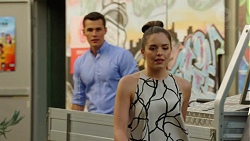 Jack Callahan, Paige Novak in Neighbours Episode 