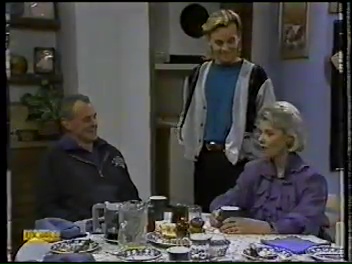 Jim Robinson, Scott Robinson, Helen Daniels in Neighbours Episode 