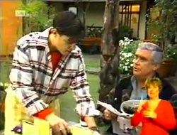 Rick Alessi, Lou Carpenter in Neighbours Episode 2016