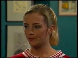 Amy Greenwood in Neighbours Episode 