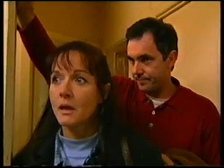 Susan Kennedy, Karl Kennedy in Neighbours Episode 