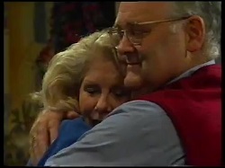 Madge Bishop, Harold Bishop in Neighbours Episode 