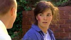 Boyd Hoyland, Kayla Thomas in Neighbours Episode 