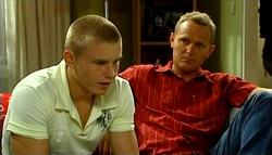 Boyd Hoyland, Max Hoyland in Neighbours Episode 4749