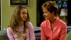 Summer Hoyland, Susan Kennedy in Neighbours Episode 