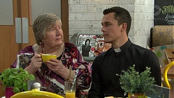 Jacqueline Rosser, Jack Callahan in Neighbours Episode 