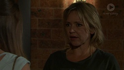 Steph Scully in Neighbours Episode 