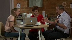 Willow Somers (posing as Willow Bliss), Susan Kennedy, Toadie Rebecchi in Neighbours Episode 