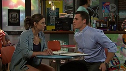 Amy Williams, Jack Callahan in Neighbours Episode 