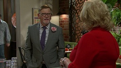 Bruce McNally, Sheila Canning in Neighbours Episode 