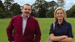 Toadie Rebecchi, Andrea Somers (posing as Dee) in Neighbours Episode 7536