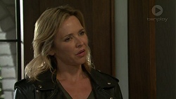 Steph Scully in Neighbours Episode 