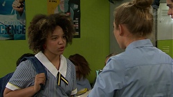 Bec Simmons, Piper Willis in Neighbours Episode 7542