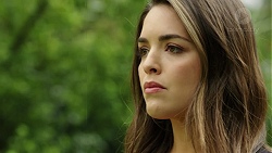 Paige Novak in Neighbours Episode 