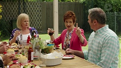 Sheila Canning, Susan Kennedy, Karl Kennedy in Neighbours Episode 7543