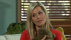 Andrea Somers (posing as Dee) in Neighbours Episode 7543