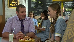 Toadie Rebecchi, Willow Somers (posing as Willow Bliss) in Neighbours Episode 7546