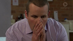 Toadie Rebecchi in Neighbours Episode 