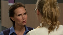 Olive Murray, Xanthe Canning in Neighbours Episode 7549