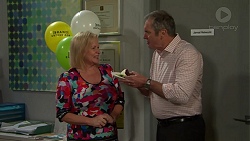 Sheila Canning, Karl Kennedy in Neighbours Episode 7549