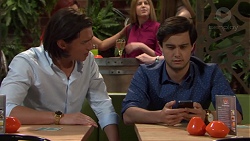 Leo Tanaka, David Tanaka in Neighbours Episode 