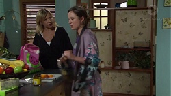 Steph Scully, Sonya Rebecchi in Neighbours Episode 