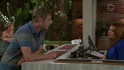 Gary Canning, Terese Willis in Neighbours Episode 