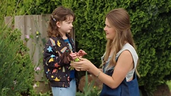 Nell Rebecchi, Josie Lamb in Neighbours Episode 