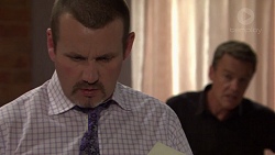 Toadie Rebecchi, Paul Robinson in Neighbours Episode 