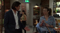 Leo Tanaka, Amy Williams in Neighbours Episode 