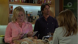 Lauren Turner, Brad Willis, Terese Willis in Neighbours Episode 