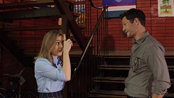 Piper Willis, Finn Kelly in Neighbours Episode 