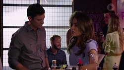 Finn Kelly, Elly Conway in Neighbours Episode 7560