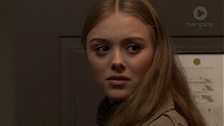 Willow Somers (posing as Willow Bliss) in Neighbours Episode 