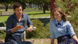 Finn Kelly, Piper Willis in Neighbours Episode 