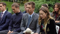 Aaron Brennan, Tyler Brennan, Gary Canning, Mark Brennan, Sonya Rebecchi, Elly Conway in Neighbours Episode 