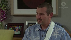 Toadie Rebecchi in Neighbours Episode 