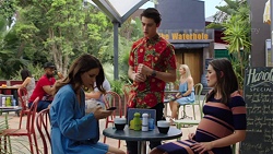 Elly Conway, Ben Kirk, Paige Novak in Neighbours Episode 