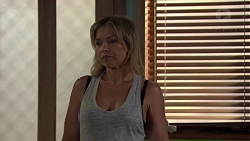 Steph Scully in Neighbours Episode 