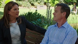 Terese Willis, Paul Robinson in Neighbours Episode 