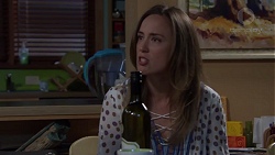 Sonya Rebecchi in Neighbours Episode 7577