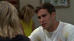 Steph Scully, Aaron Brennan in Neighbours Episode 