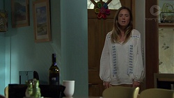 Sonya Rebecchi in Neighbours Episode 7583