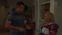 Gary Canning, Sheila Canning in Neighbours Episode 7584