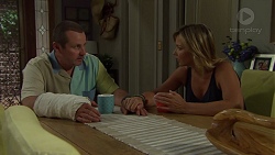 Toadie Rebecchi, Steph Scully in Neighbours Episode 