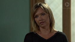 Steph Scully in Neighbours Episode 